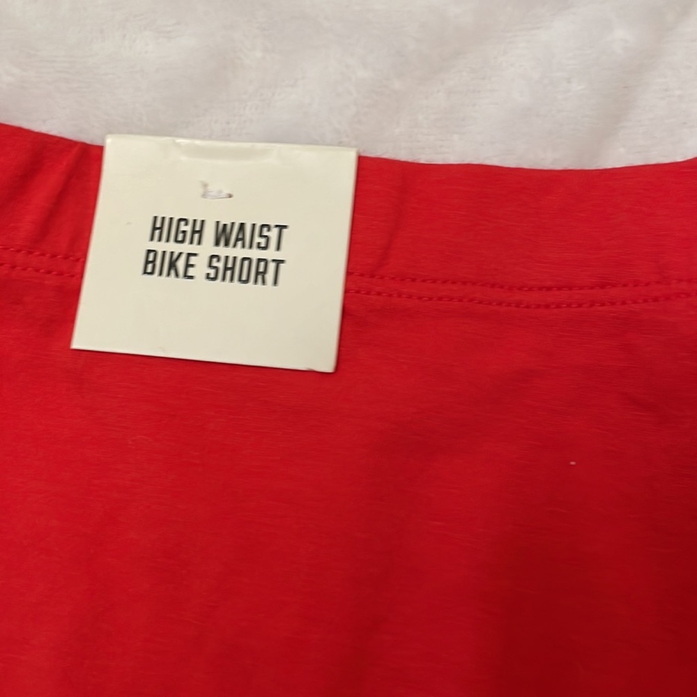 2 Pink, size M, High Waist Bike/Yoga Short.  One is Orange, and one is Eggplant. - Picture 4 of 8